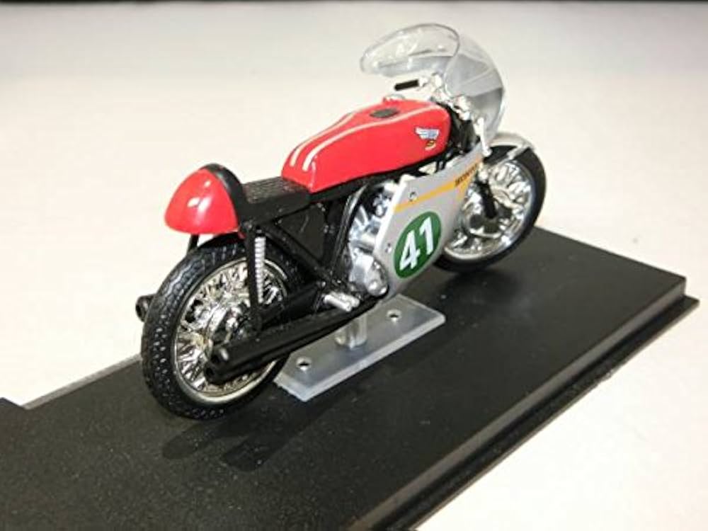 Amazon | IXO/イクソ 1/24スケール ホンダ RC162 1961 マイク