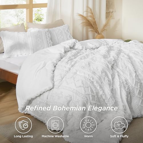 Bedsure Tufted Boho Comforter Set King Size - Bright White Boho Bed Set, GentleSoft™ 3 Pieces Farmhouse Shabby Chic Embroidery Bedding, Gifts for Woman, Soft Jacquard King Comforter for All Seasons
