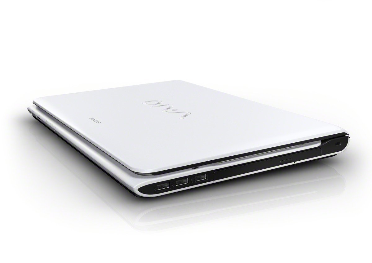 Sony Vaio E SVE15113ENW 15.5-inch Laptop (White) Without Laptop