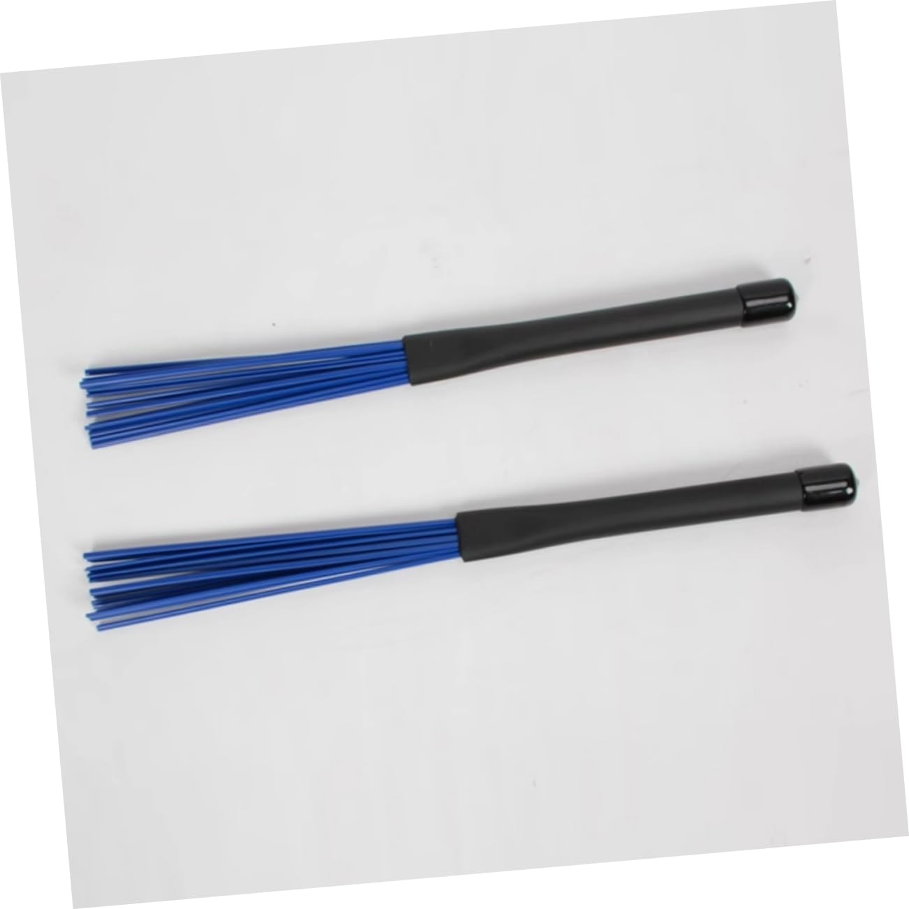 Toyvian 10 szt. szczotka bębnowa, rolka drutu bębenkowego, pałeczki z nylonowej szczotki, pałeczki ze szczotką drucianą, pałeczki do bębna, drut werbla, stal nierdzewna, pojedyncze kijki