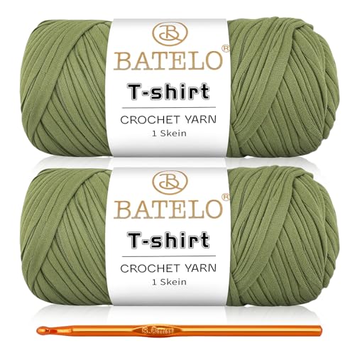 BATELO 2 Pack T-Shirt Yarn Crochet Yarn for Beginner Crochet Bags/Basket/Coaster,Tshirt Yarn 400g/144yds High Elastic Thick Yarn Polyester Fabric(Avocado Green)