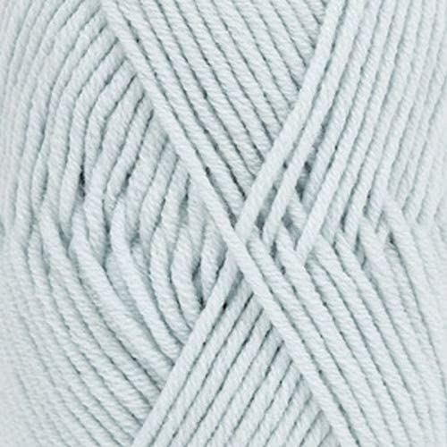 DropsMerino Extra Fine 39 UNI Ice Blue DK Yarn, 105 M Per 50 G Ball, 4.00Mm, 21 Stitches X 28 Rows Per 10 Cm