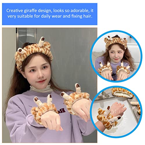 Healifty Giraffe Hairband and Wristbands Set for Women Girls Spa Face Wash Makeup Soft Plush Headband Comfortable Skin-Friendly - Image 2