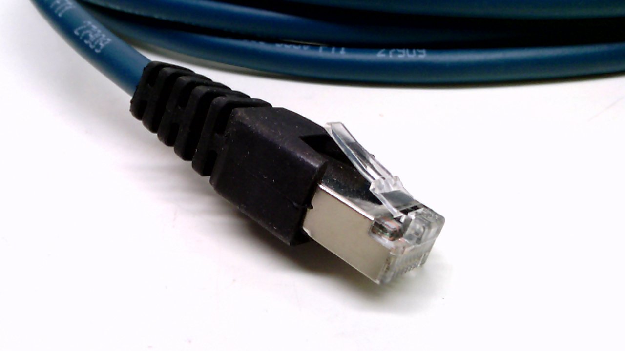 Bcc E814-E814-90-339-Es64n8-050, Ethernet Cable 5M Shielded Bcc E814-E814-90-339-Es64n8-050