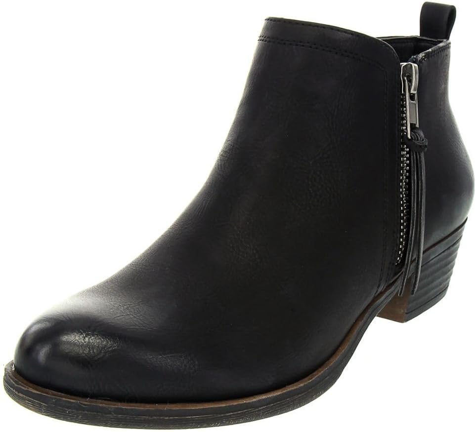 boots with wide toe box womens