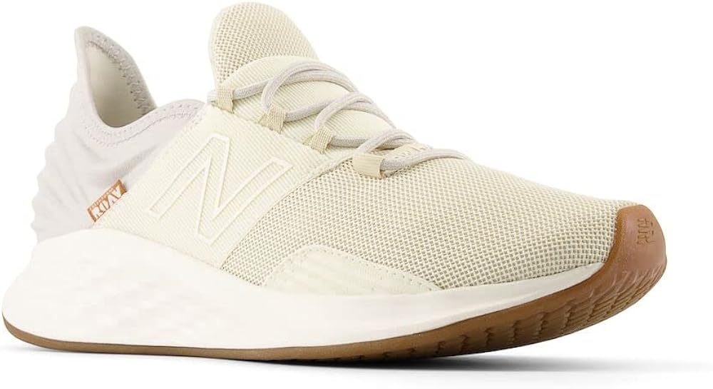 New Balance Men's Fresh Foam Roav V1 Classic Sneaker 7 Angora/Gum