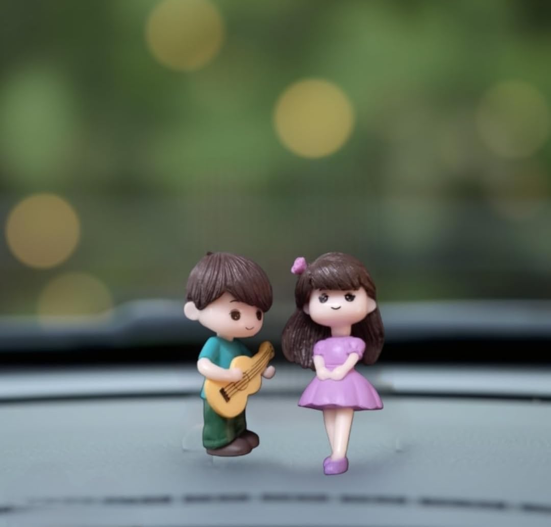 DETACHI Dashboard Toys - Cute Couple Car Ornament for Decoration