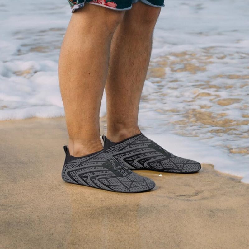 Mens Womens Water Shoes Quick Dry Barefoot Shoes Non-Slip Aqua Socks for Beach Swim Light Grey Line
