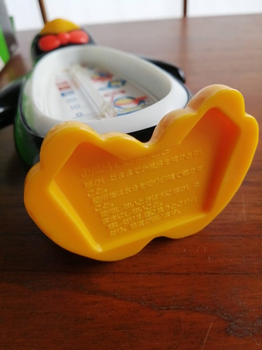 Amazon.co.jp: 昭和レトロ ペンギンくん 温度計 お風呂用 浴用 レトロ