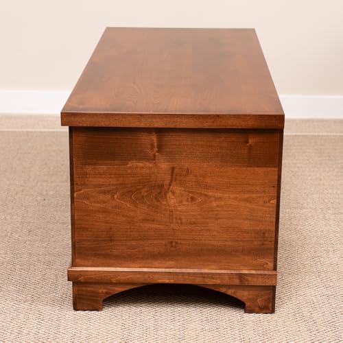 Image of Rustic Red Door Co. Whitley Cedar Hope Chest with Flat Top - Amish Storage w /Anti-Slam Hinges - Blanket Hope Chest Trunks with lock - Solid Wood (Brown Maple Wood, Asbury Stain, 46 inch)