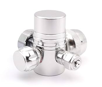 アクア　CO2システム　大型ボンベ用　レギュレーター Amazon | アズー (AZOO) 大型用CO2レギュレーター | アズー