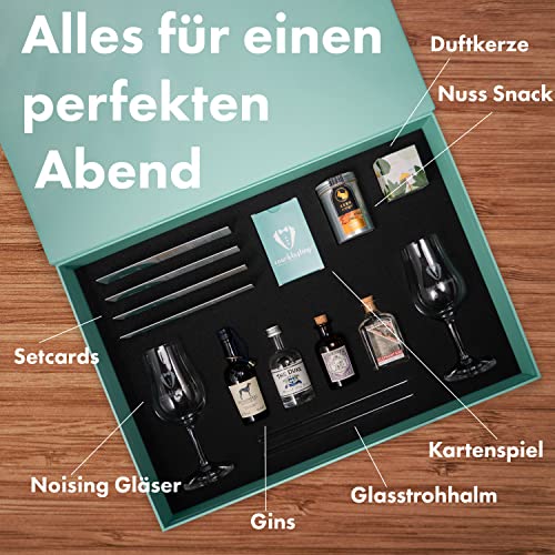 Couchtasting Gin Tasting Set mit 4 Flaschen a 50ml, 2 Gläsern, spannendem Kartenspiel und Nussmischung - das perfekte… – Bild 3
