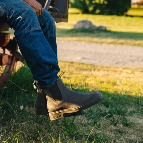 Image of Blundstone Dress Chelsea Boots for Men & Women