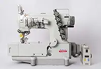 Máquina de Costura Industrial Galoneira Plana Fechada 220v com Motor Direct Drive Ss5500d-01 Sun Special