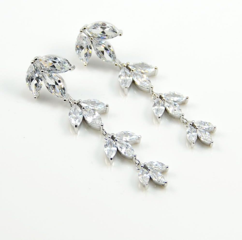Trend Leader green copper cro inlaid CZ delicate leaf shaped Star Earrings Ear jewelry direct group