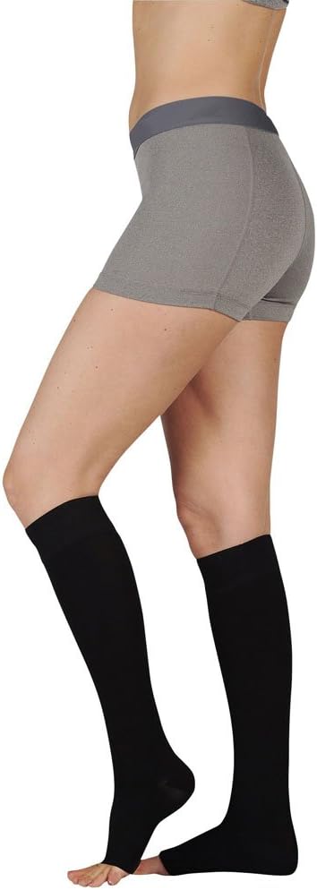 Juzo 17247 30-40 mmHg44; Dynamic44; Knee44; OT44; Silicone44; 3.5cm44; Black - Size III