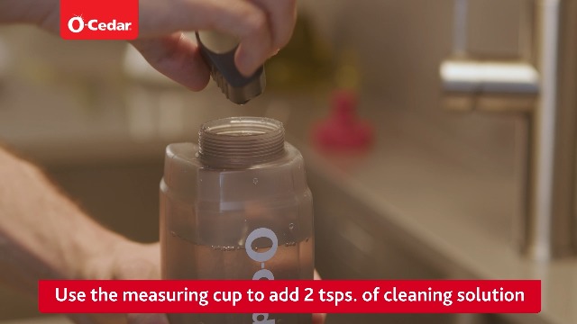 O-Cedar ProMist MAX Spray Mop, PMM with 3 Extra Refills, Red