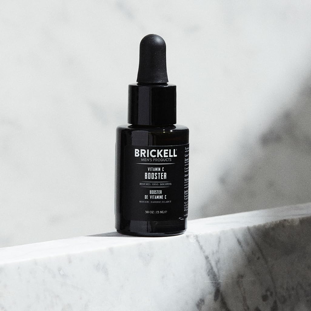 Brickell Men's Siero booster di vitamina C per uomo, booster di vitamina C naturale e biologico per il viso per aumentare la produzione di collagene, combattere le rughe (non profumato, 15 mL)