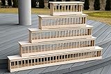 Die Futtertrogs bestehen aus dunklem oder hellem Holz. Die Produktfarbe wird nach dem Zufallsprinzip versendet.