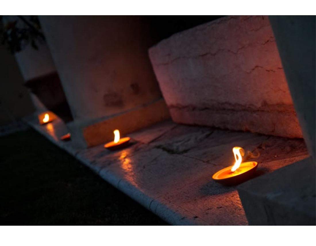FercasaShop® 25 Pezzi Candela antizanzare al Profumo di citronella in coccio di Terracotta Ø 15 cm.