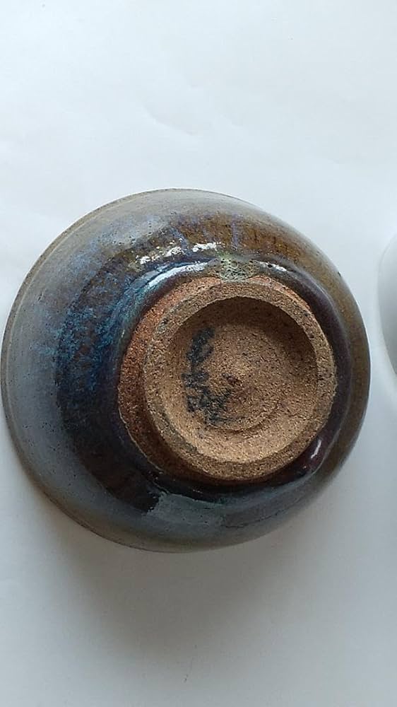 Amazon | こぶし志窯 山岡三秋 窯変玉虫辰砂 茶碗 共箱 北海道 岩見沢