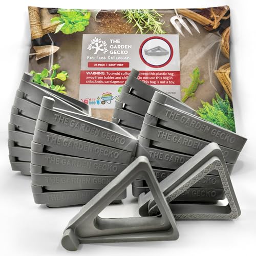 The Garden Gecko Piedini per vasi e Fiori da Esterno, rialzi per vasi in Gomma Solida con Una Superficie Antiscivolo Personalizzata | 24 Pezzi triangolari con Punta Cava | Grigio WISP