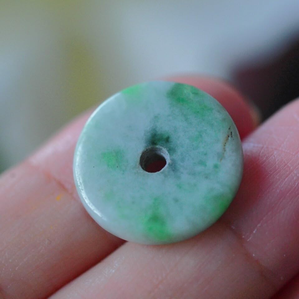 Amazon.co.jp: 翡翠平玉根付チャーム和装鑑賞天然無処理ヒスイ2.6g 303