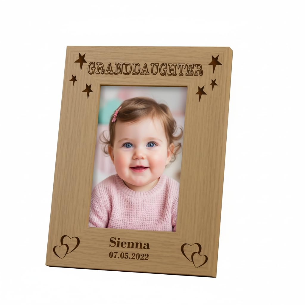 Ukgiftstoreonline Personalised Granddaughter Portrait Wooden Photo Frame Gift (4 X 6 Inch)