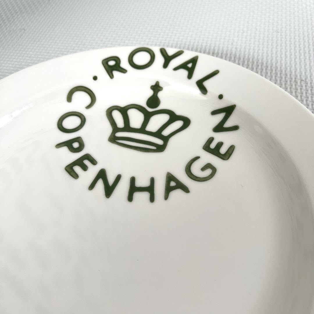 Amazon.co.jp: ロイヤルコペンハーゲン ニューシグネチャープレート