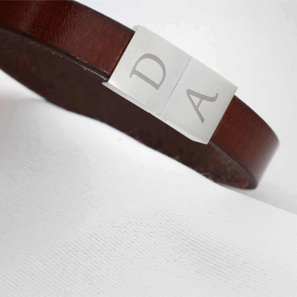 Armband Gravur Herren Leder braun Mann Lederarmband Koordinaten Männerarmband Wunschgravur Männer Geschenke Herrenschmuck Namen Spruch | HANDMADE IN GERMANY