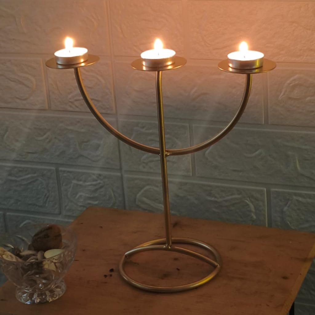 Castiçal Candelabro Em Ferro Porta Velas Triplo 24cm Clássico