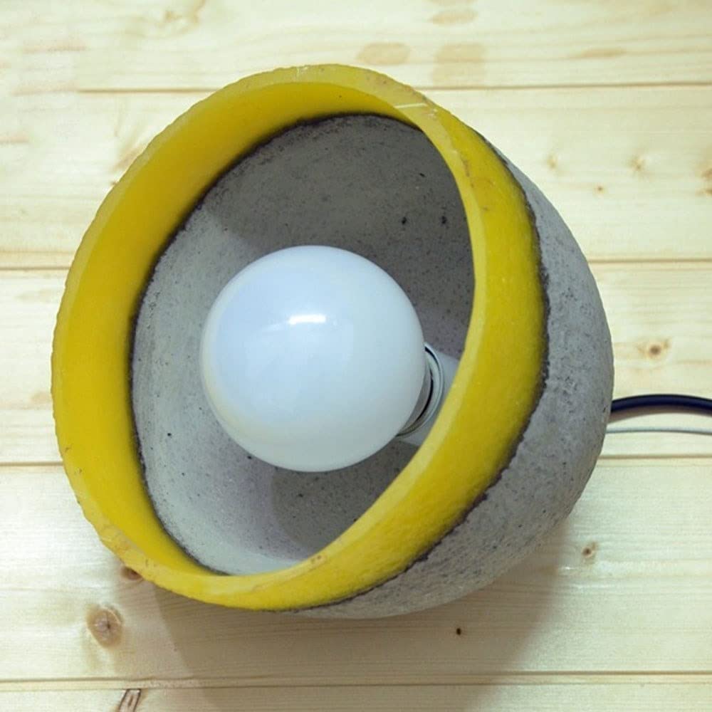 Lampa wisząca z żywicy cementowej