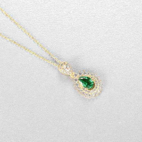Collier pendentif vert en argent pour illuminer vos tenues chic
