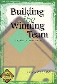 Paperback Building the Winning Team (Moving On To Maturity) Book