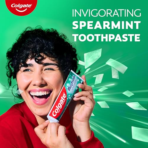 Colgate MaxFresh Clean Mint Toothpaste の商品画像 5