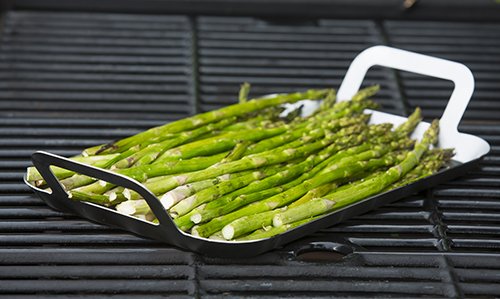 Tablecraft 13.5" Stainless Steel Grilling Pan With Handles | Great For Outdoor Barbecues And Grills #TOP2