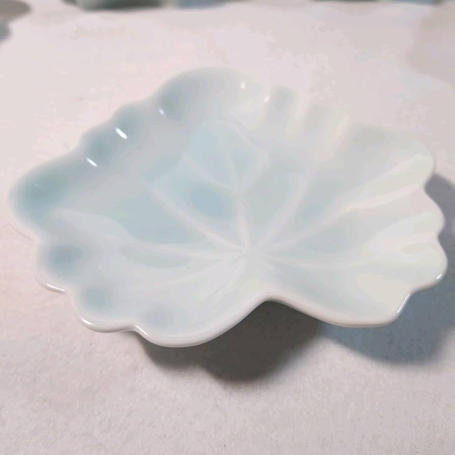 新品 伊万里焼 瀬兵窯 リーフ型銘々皿5枚 高級美術 料亭 レストラン