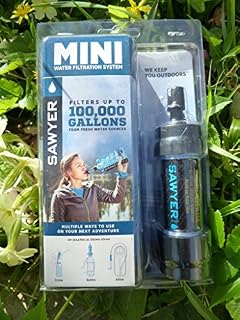 Sawyer Mini Black Edition filter system with 0.5 lt squeeze pouch Backflush syringe and straw kit