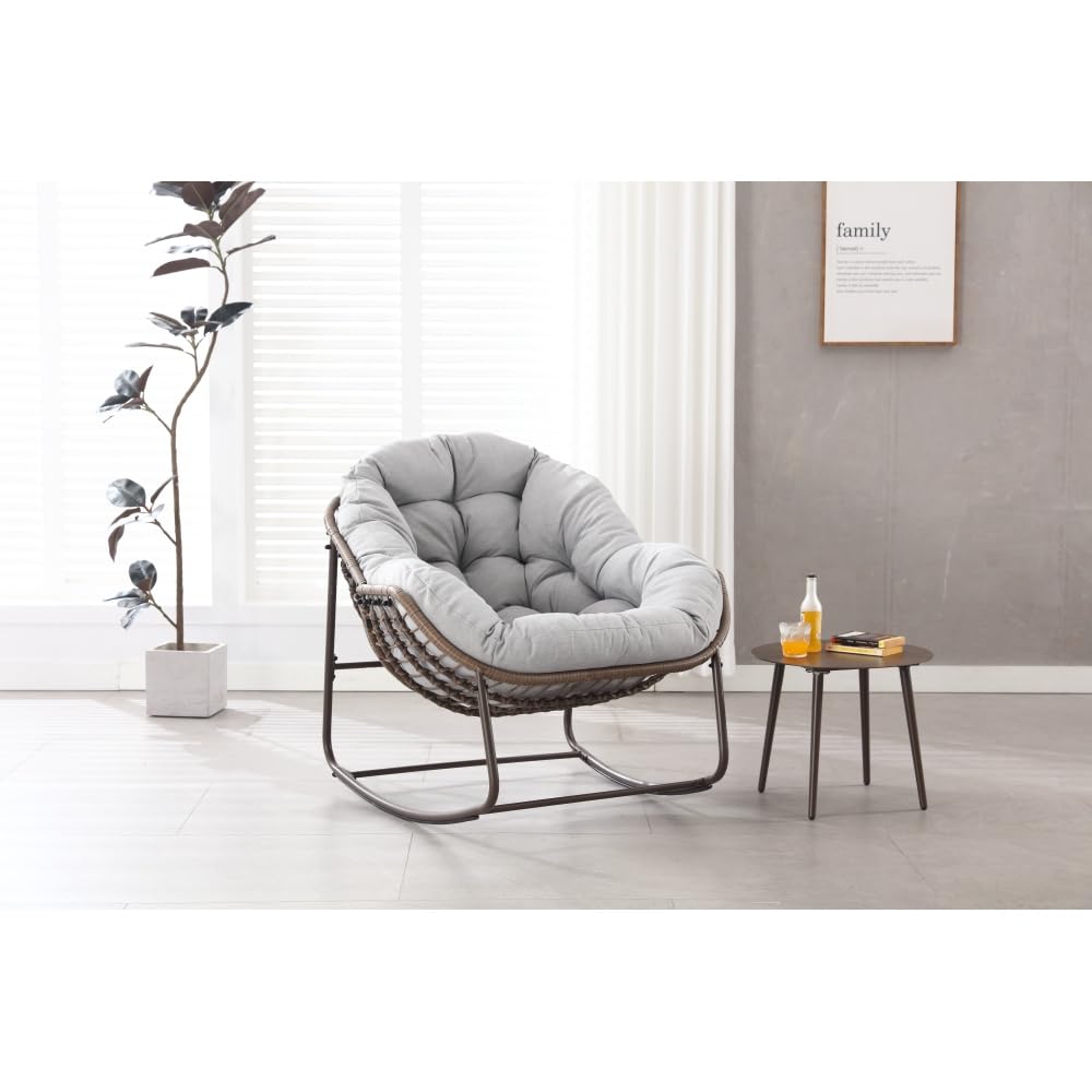 Sedia a dondolo da esterno in rattan, imbottita, per patio, portico, giardino e soggiorno, perfetta per rilassarsi e per decorare la casa.
