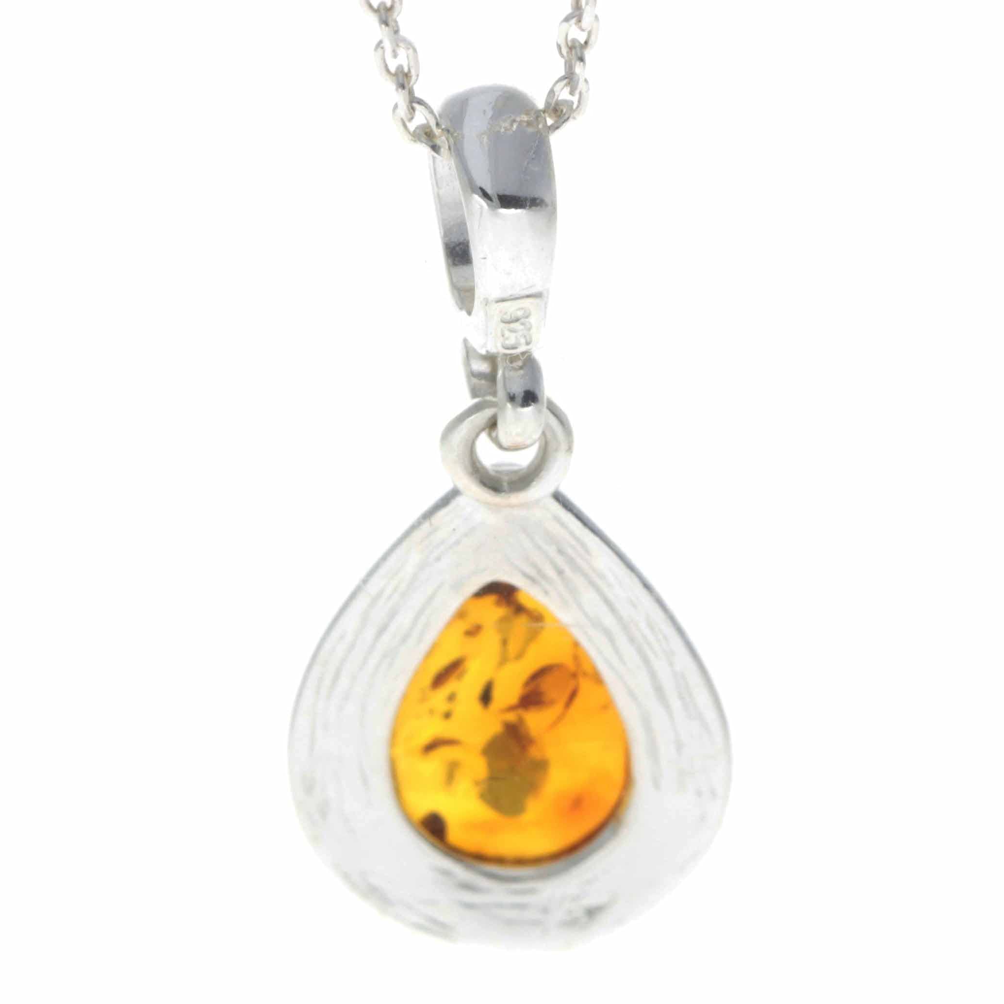 SilverAmber Jewellery Colgante clásico de lágrima de ámbar báltico y plata de ley auténtica sin cadena 435