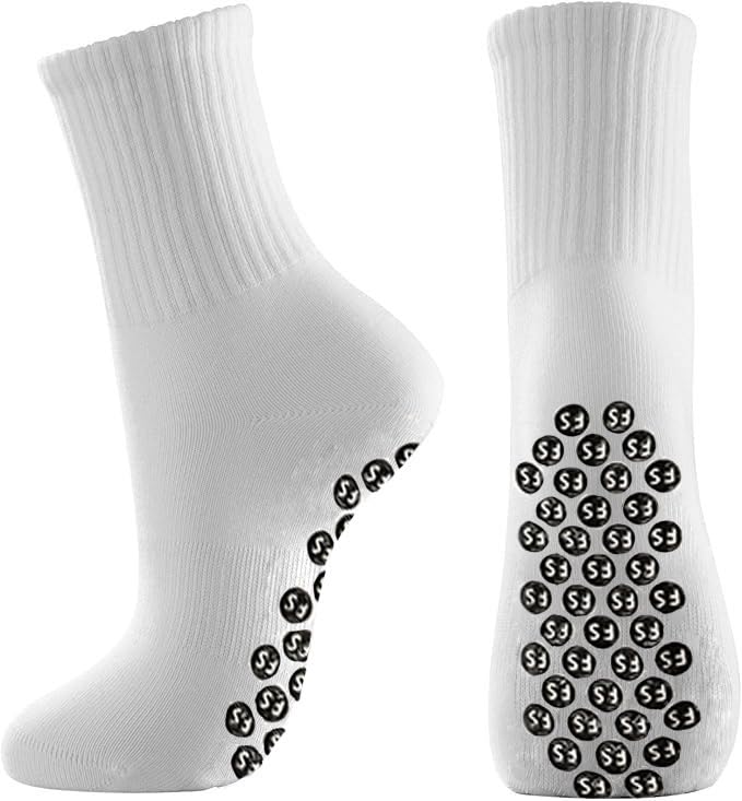 Non-Slip Athletic Grip Socks, 4 Pairs, Black and White, for Pilates and Sports (US, Alpha, Small, Black/white)