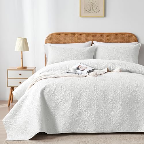 WURUIBO King/Cal King Quilt Set White, Microfiber...
