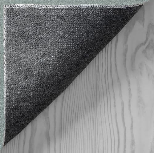 the carpet Relax Moderner Flauschiger Kurzflor Teppich, Anti-Rutsch Unterseite, Waschbar bis 30 Grad, Super Soft, Felloptik, Blau, 140 x 200 cm