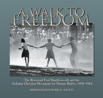Paperback A Walk to Freedom Book