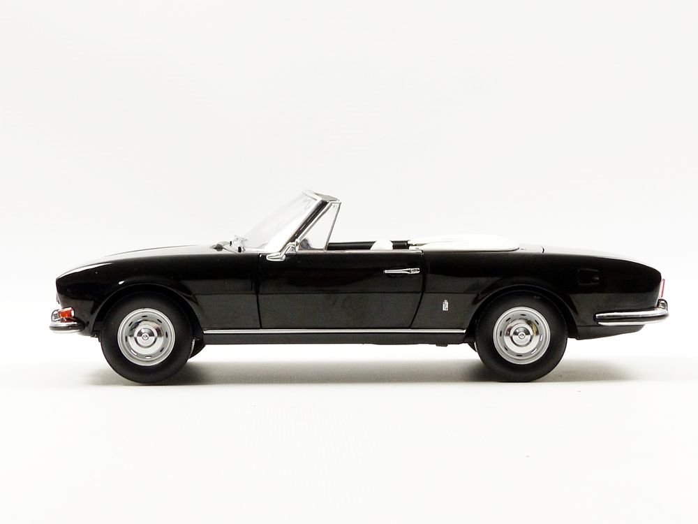 Amazon.com: Norev 184784 1971 Peugeot 504 Cabriolet Black 1/18