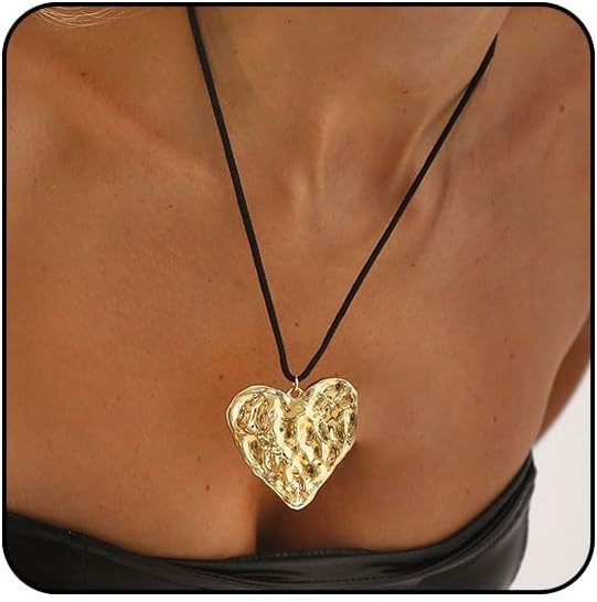 Sora Tuki Boho Necklaces for Women Large Pendant Necklace Bohomia Country Jewelry Oval Circle Statement Necklace Chunky Heart Pandant Necklaces Cowboy Cowgirl Western Jewelry
