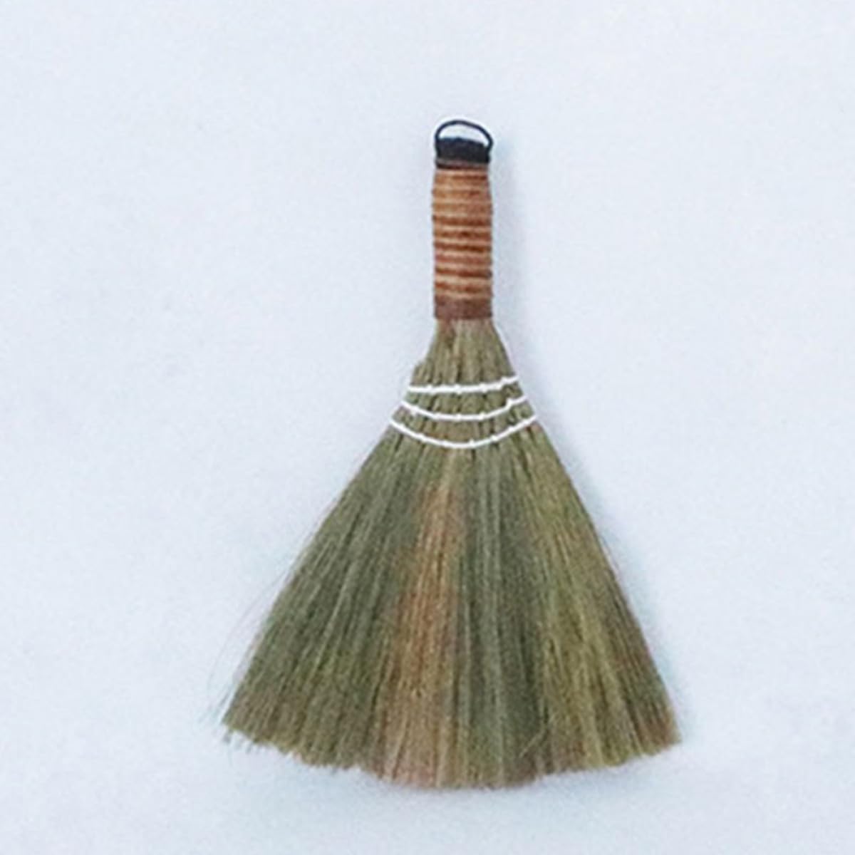SUPVOX 2pcs Hand-Woven Miscanthus Broom Set with Detachable Handle Small Desk Cleaning Broom and Large Household Dust-Removing for Indoor Floor and Kitchen Use