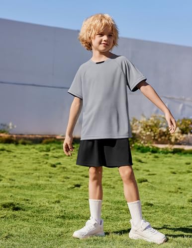 Image of Arshiner Boys Loose Athletic Set Crew Neck T-Shirt & Mesh Short 4-13 Years