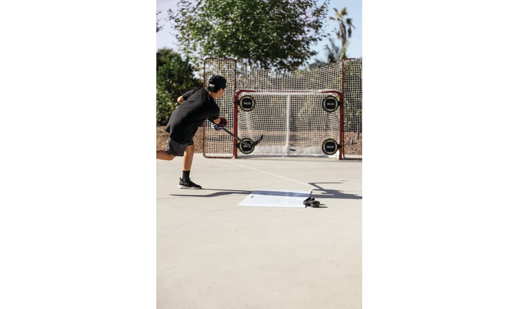 SKLZ Pannello di Tiro,Superficie Antiscivolo per Allenamento,71,12 cm x 106,68 cm,Resistente e Portatile,Ideale per Praticare Passaggi,Tiri e Maneggiabilità, Nero - Perfetto per Giocatori di Hockey