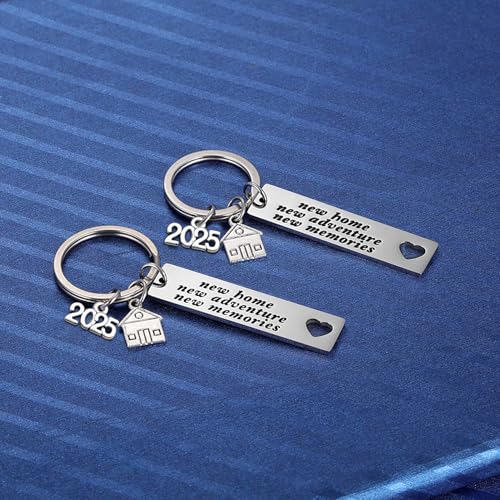 2025 Housewarming Gifts New Home New Memories Keychain Going Away Gifts for Women Friends Neighbor Family Sister Moving to Beach House Apartment Homeowner Key Chain2